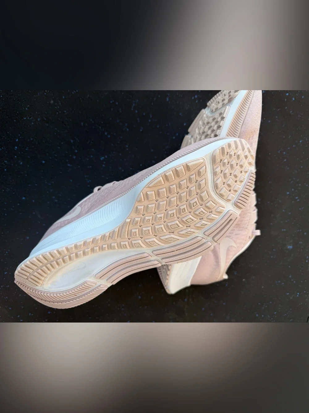 Nike lightweight knit